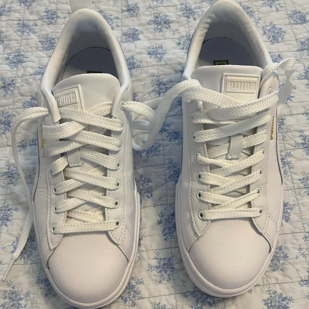 PUMA women's white Mayze Classic platform sneaker